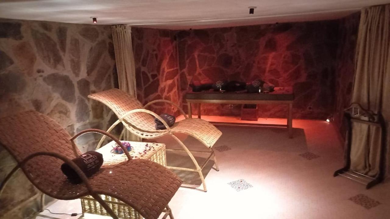 Villa Marco Au Jardin Des Senteurs El Ain Dış mekan fotoğraf
