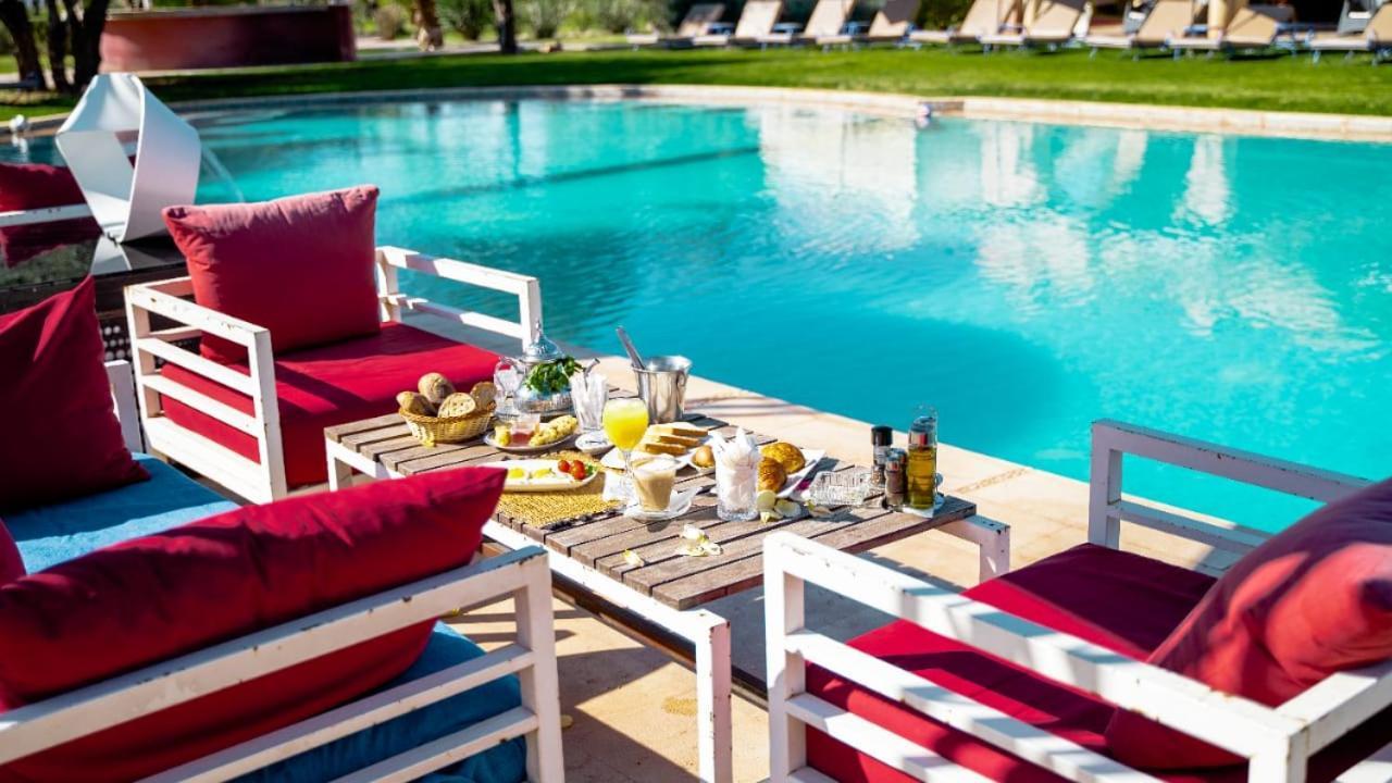 Villa Marco Au Jardin Des Senteurs El Ain Dış mekan fotoğraf