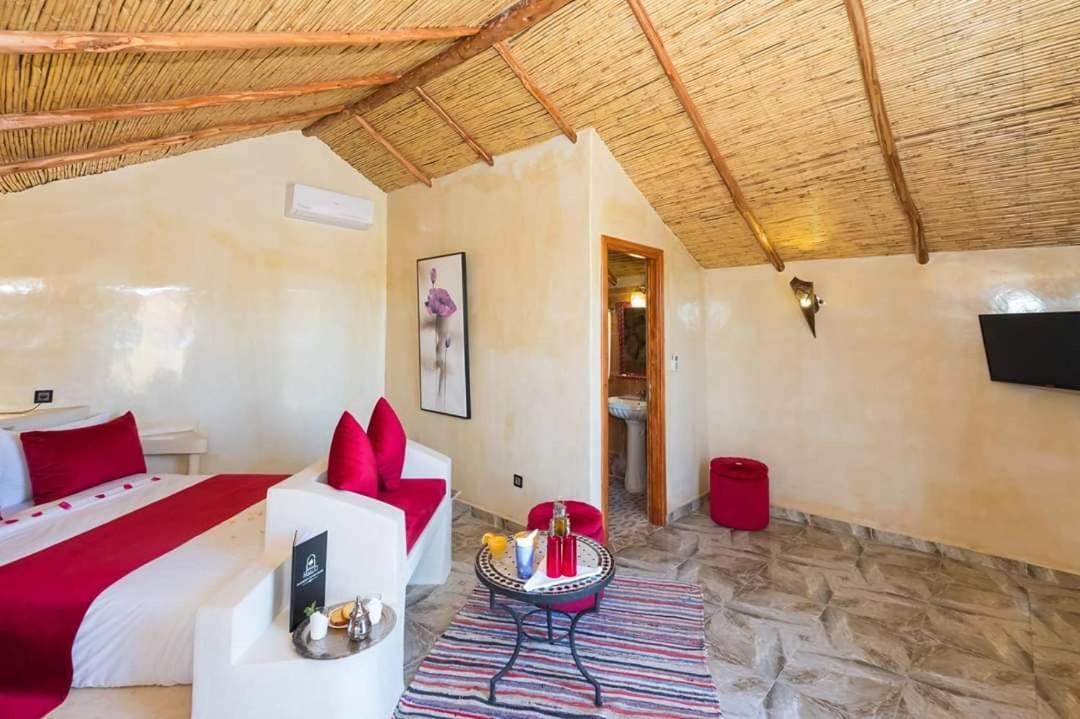 Villa Marco Au Jardin Des Senteurs El Ain Dış mekan fotoğraf