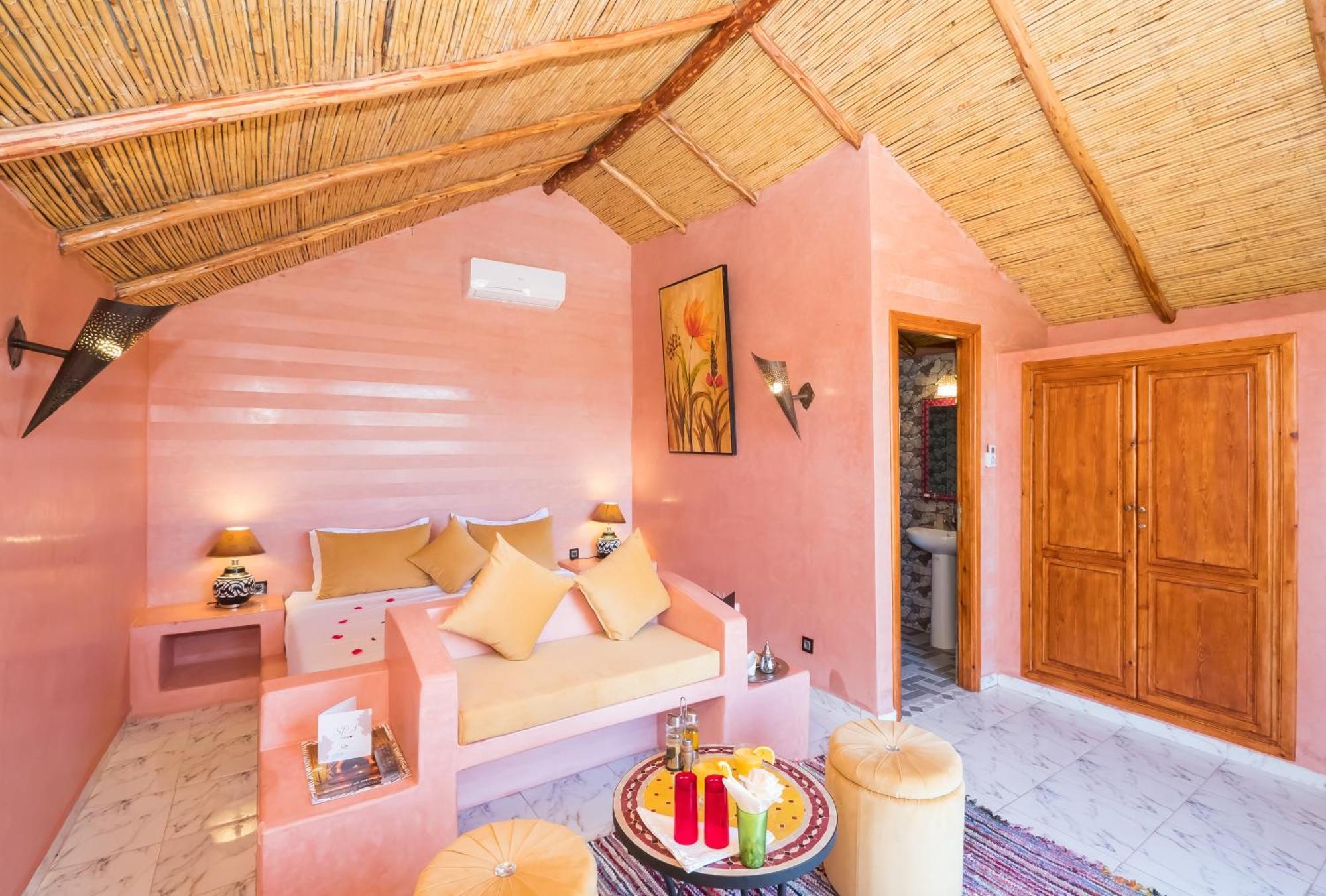 Villa Marco Au Jardin Des Senteurs El Ain Dış mekan fotoğraf
