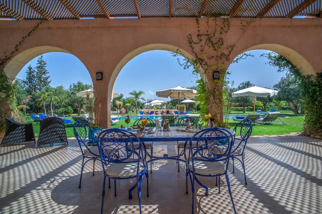 Villa Marco Au Jardin Des Senteurs El Ain Dış mekan fotoğraf