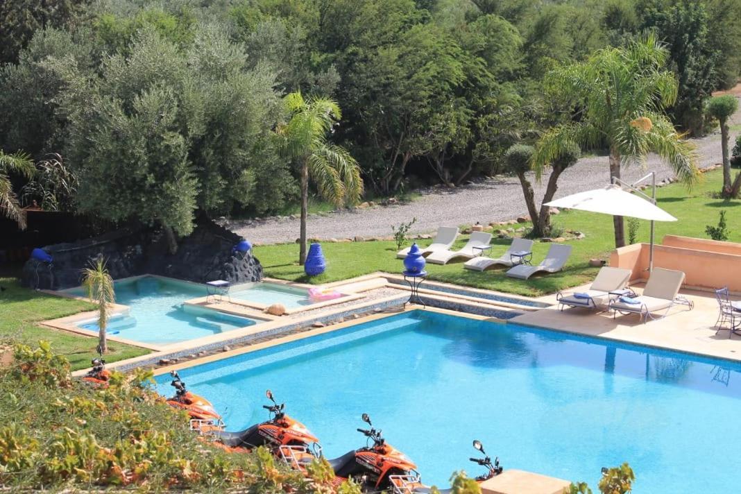 Villa Marco Au Jardin Des Senteurs El Ain Dış mekan fotoğraf